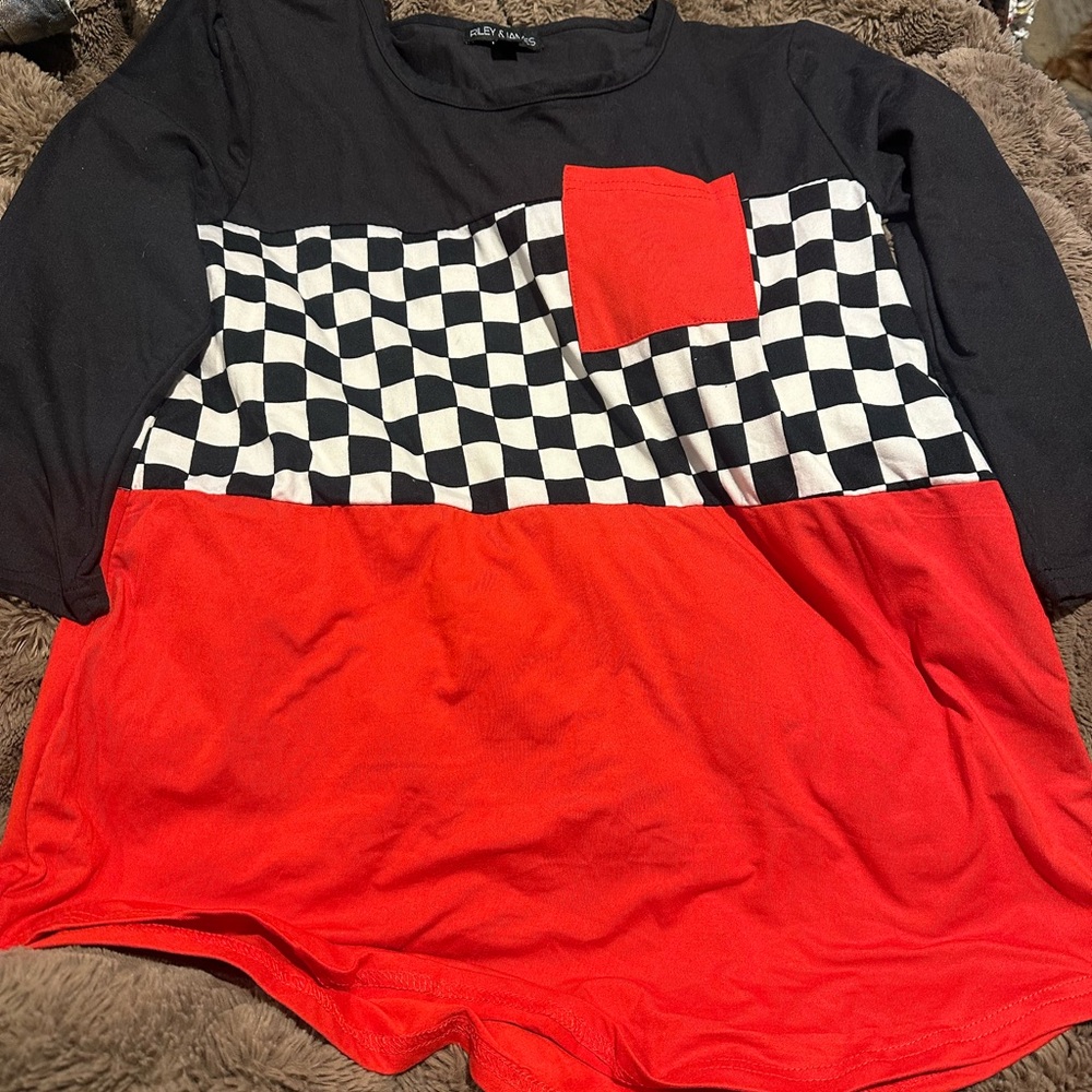 Stylish Black and Red Checkered Short Sleeve Tee NWOT
